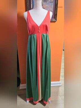 Vintage Color-Block V-Neck Maxi Dress in Coral, Green & Cream